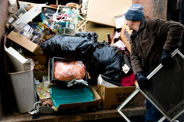 Best Estate Cleanout  in Rinna, VA